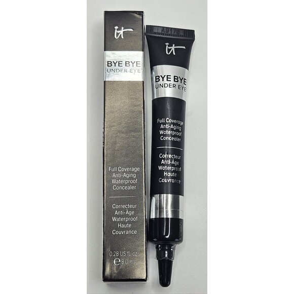IT Cosmetics Bye Bye Under Eye CONCEALER MEDIUM  (LIGHT- Medium) .28 OZ NIB - Picture 1 of 2